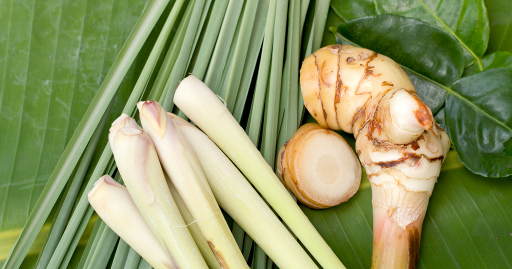 8 Amazing Benefits of Lemongrass